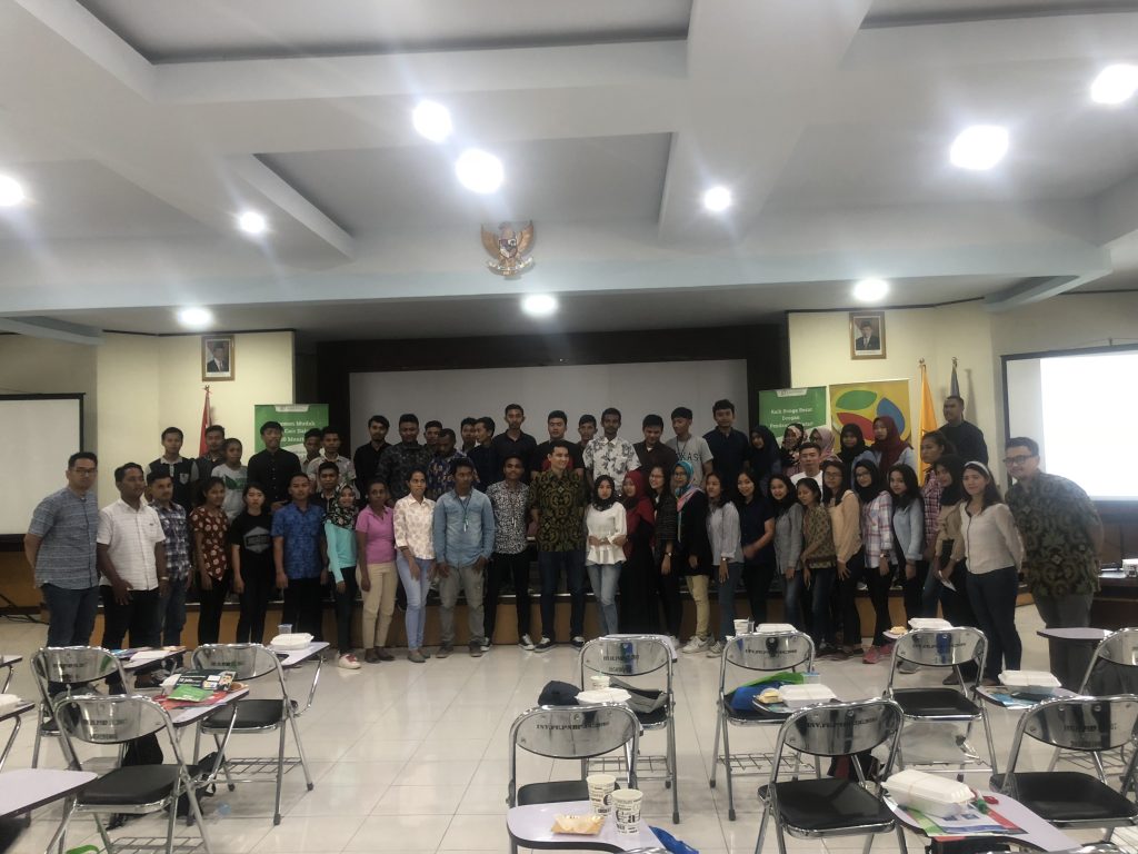 Tingkatkan Edukasi Keuangan Inklusif, PT. Mekar Investama Sampoerna & PT. Kredit Pintar Indonesia Kunjungi Universitas Cenderawasih