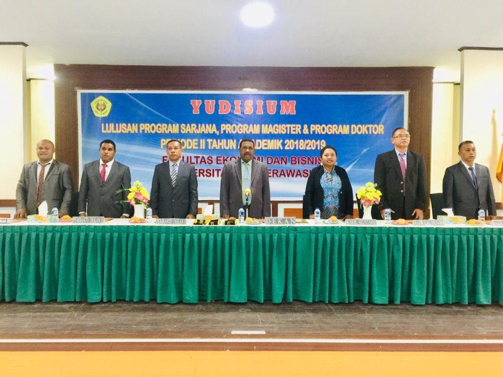 Yudisium Periode II Tahun Akademik 2018/2019 Fakultas Ekonomi dan Bisnis
