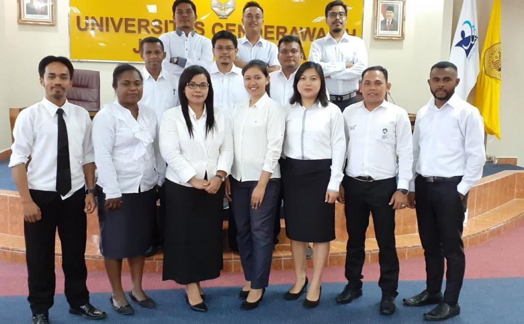 Rektor Serahkan SK CPNS  Formasi Tahun 2018