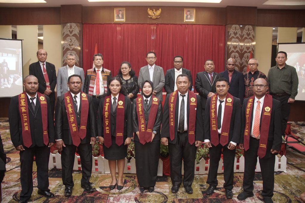 Program Pascasarjana Uncen Luluskan 51 Mahasiswa.