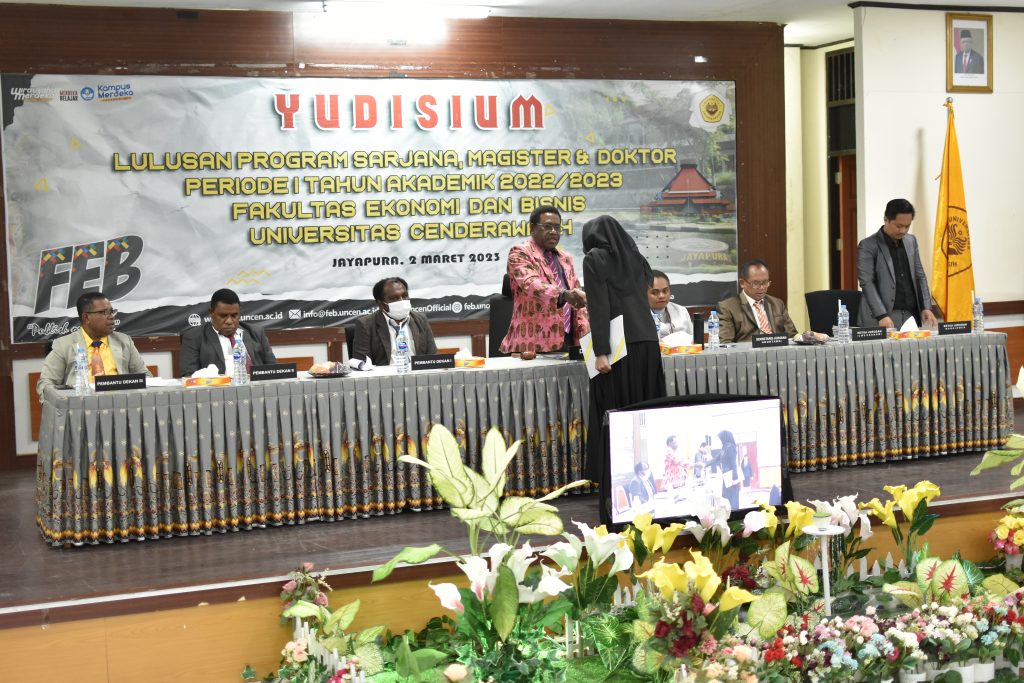 Yudisium : FEB Luluskan 126 Orang, FH Luluskan 50 orang