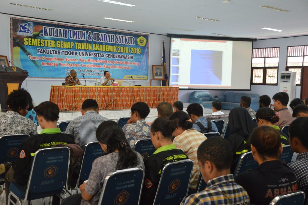 Kuliah Umum dan Ibadah Syukur Semester Genap Tahun Akademik 2018-2019 di Lingkungan Fakultas Teknik.