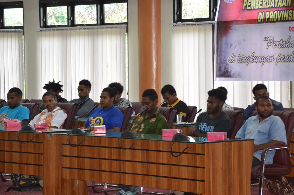 KEMENHAN ADAKAN SARASEHAN MENWA DI UNCEN