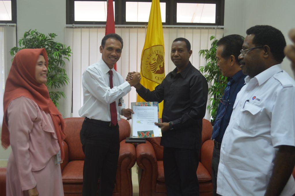 BI – Uncen Teken Kerjasama Program Beasiswa