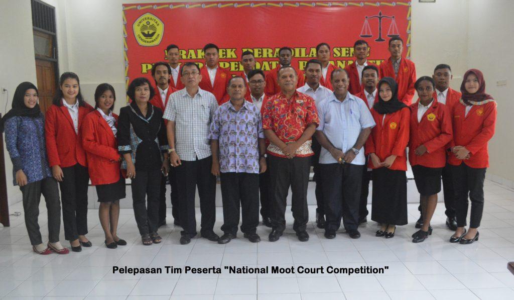 Enam Belas Mahasiswa Fakultas Hukum Ikut Kompetisi Peradilan Semu Tingkat Nasional