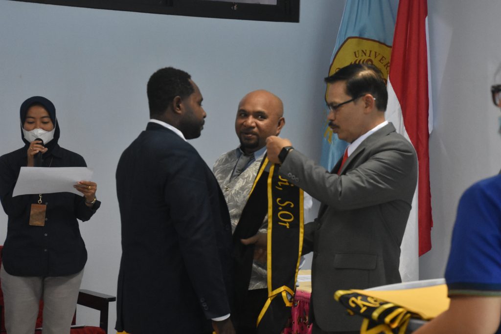 Yudisium Periode I 2023 Diikuti 16 Mahasiswa Fakultas Ilmu Keolahragaan