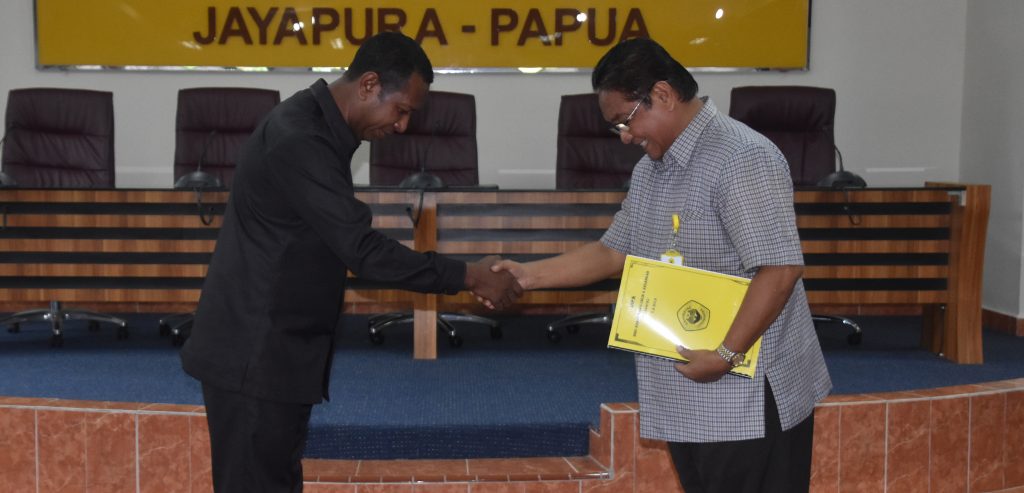 DIPA Unit Kerja tahun 2019 diserahkan Rektor