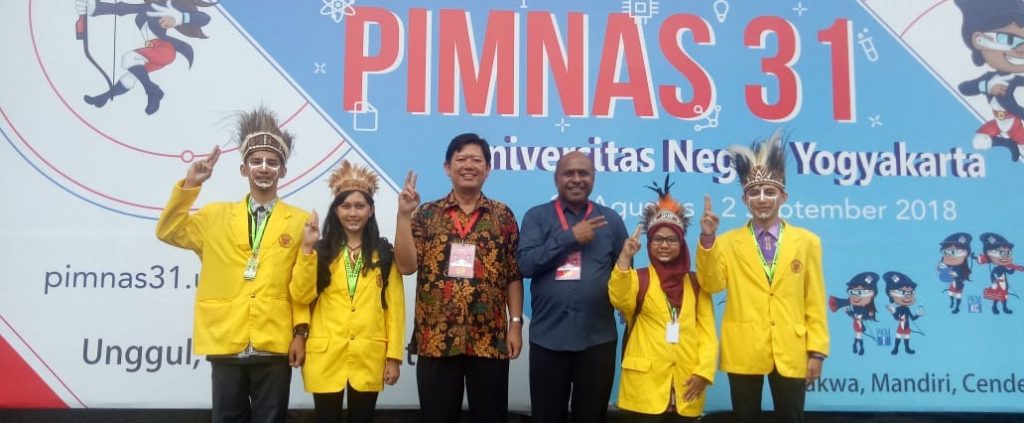 TIM UNCEN RAIH JUARA II KATEGORI POSTER PIMNAS 2018