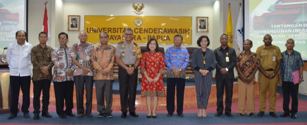 KSP dan Uncen Melakukan Seminar Nasional : “Tantangan dan Harapan Pembangunan di Papua dan Papua Barat”