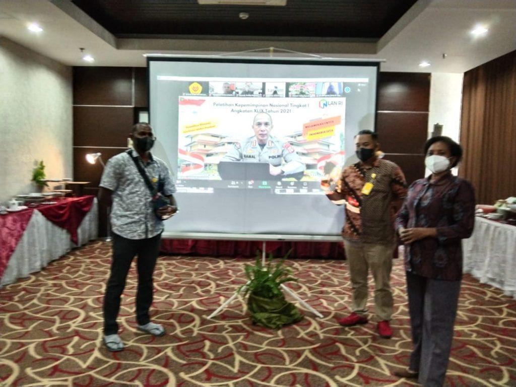Komitmen Bersama Bangun “BAKHPUA”, Kerjasama & Humas UNCEN Ikut Anev Pelaksanaan Sistem Komunikasi Digital Bakohumas Provinsi Papua.