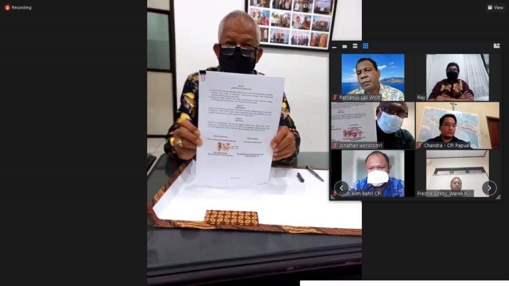 BERI BANTUAN BEASISWA BELAJAR, CHAROEN POKPHAND FOUNDATION INDONESIA TEKEN KERJA SAMA DENGAN UNCEN