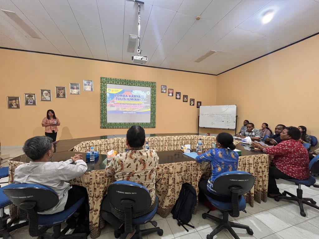 FMIPA Uncen Gelar Lomba Karya Tulis Ilmiah, Finalis Akan Menuju UNES.