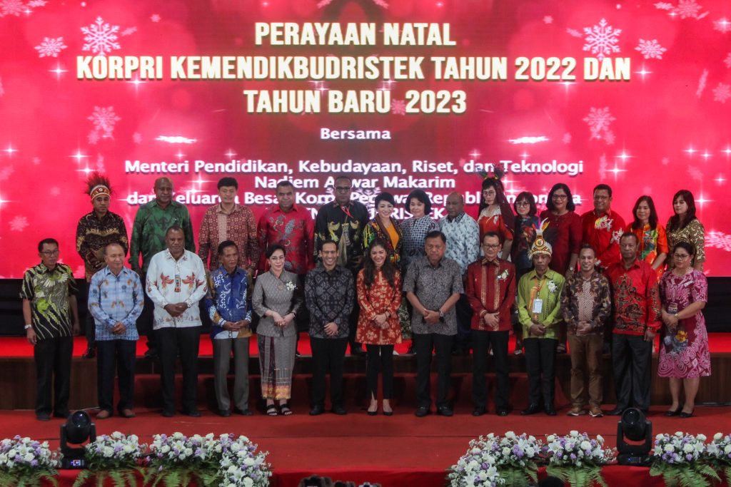 Perayaan Natal Kemendikbudristek : Merdeka Belajar , Jalan Baru Menuju Tranformasi Pendidikan.