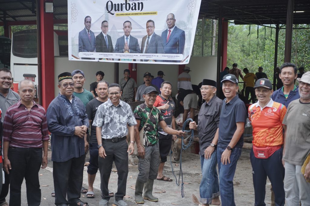 Uncen Sembelih Enam Sapi Kurban, Perkuat Kebersamaan dan Toleransi