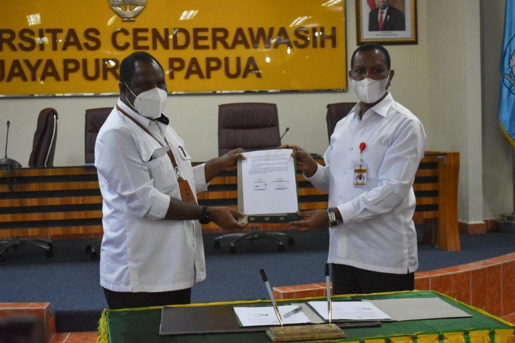 Balai Prasarana Permukiman Wilayah Papua Lakukan Serah Terima Pengelolaan BMN Prasarana Olahraga Dan Kewirausahaan Tahap II