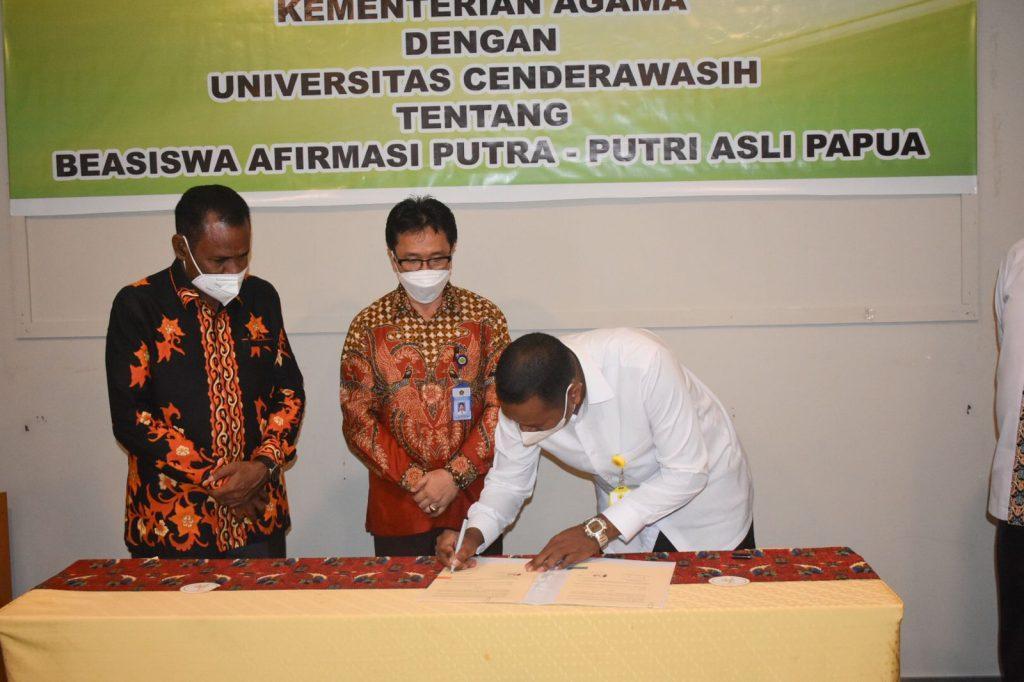 UNCEN JALIN KERJASMA DENGAN KEMENTERIAN AGAMA TENTANG BEASISWA AFIRMASI