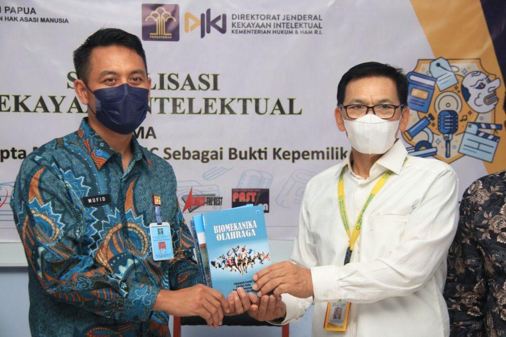 KEMENKUMHAM SOSIALISASI KEKAYAAN INTELEKTUAL