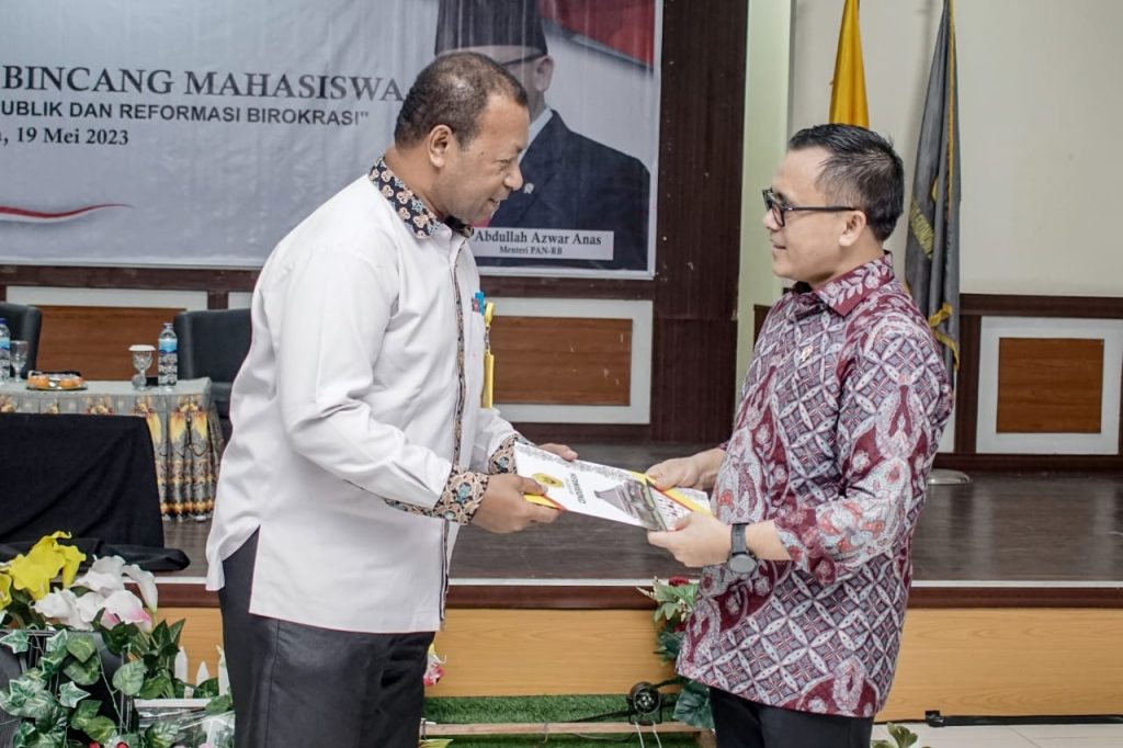 MENPANRB AJAK CIVITAS AKADEMIKA UNIVERSITAS CENDERAWASIH IKUT SUKSESKAN RB TEMATI