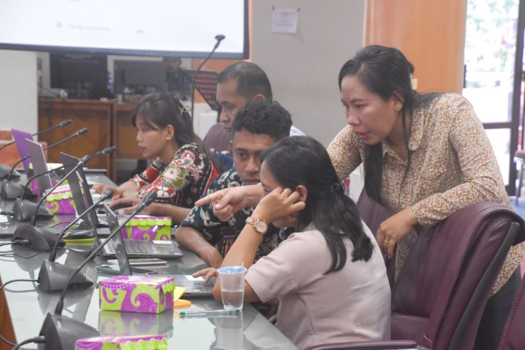 “SOMBAR”, JENDELA KERJASAMA DALAM MEMPERKUAT BLU UNCEN.