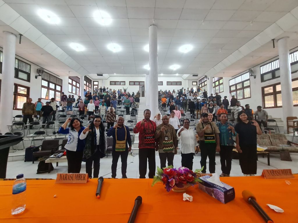 UNCEN DAN PTFI GELAR KULIAH KULIAH TAMU, SUPORT CAPACITY BUILDING MAHASISWA