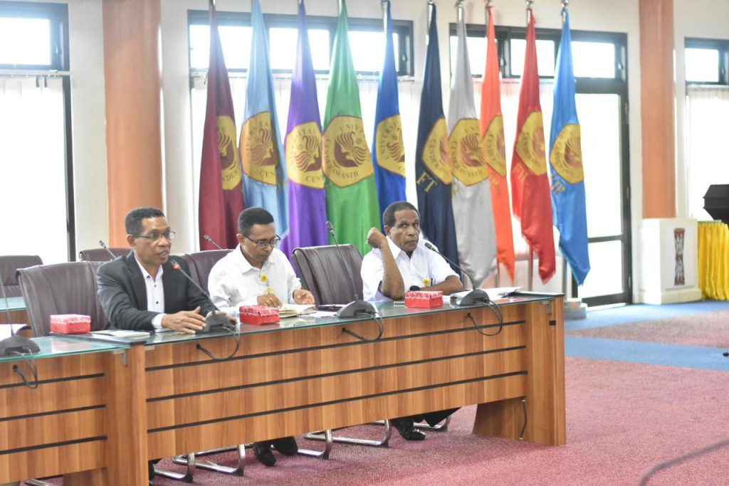 Soroti Potensi Besar Uncen, Institute for Indonesian Academic Partnerships Jajaki Peluang Kerjasama