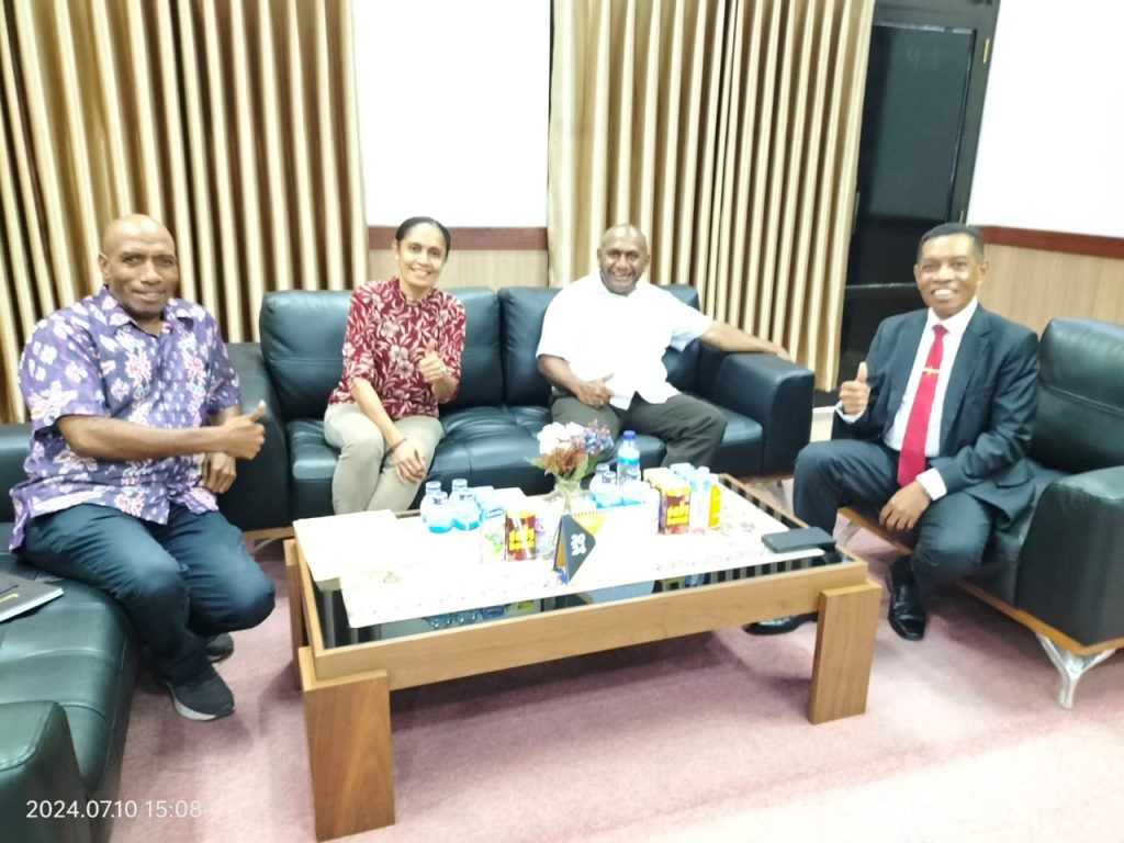 Perempuan Papua Melanjutkan Studi Ke USA Dengan Beasiswa Fullbright.