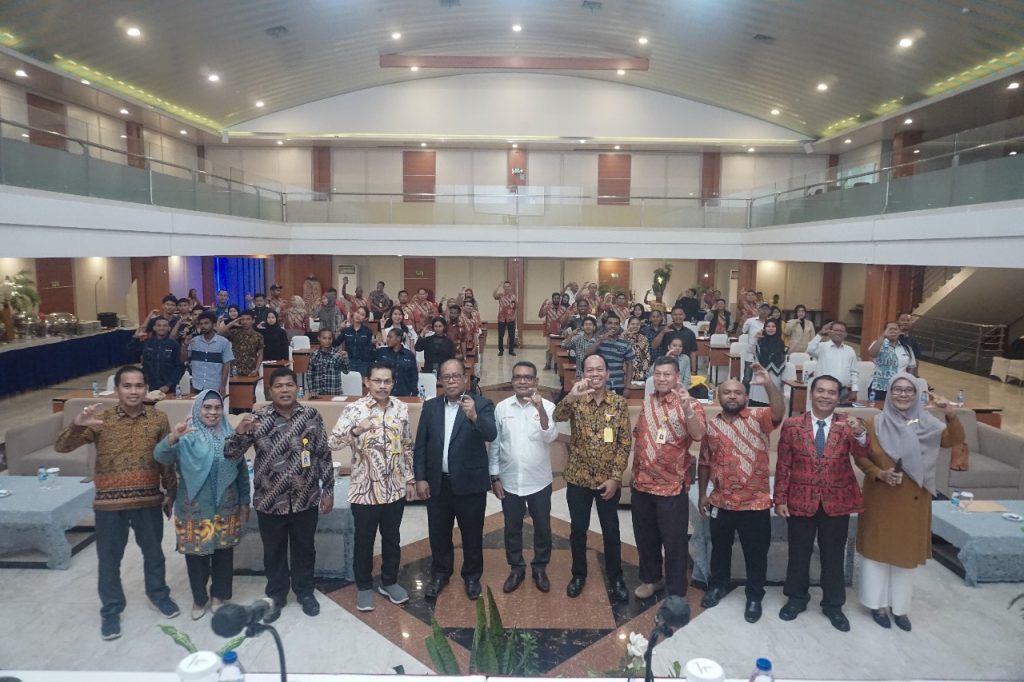 FIK Uncen Gelar Seminar Nasional Keolahragaan.