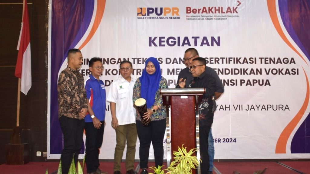 Bimtek Kompetensi Tambahan dan Uji Sertifikasi Naker Konstruksi.