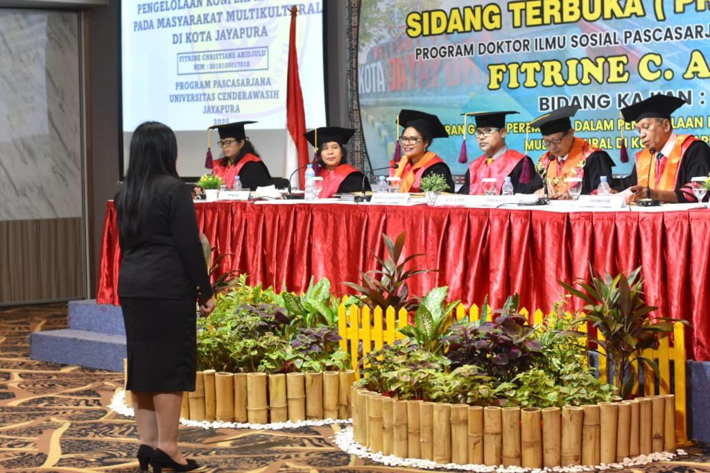 Peran Ganda Perempuan dalam Pengelolaan Konflik Keluarga di Tengah Keberagaman Budaya: Studi Kasus di Kota Jayapura.