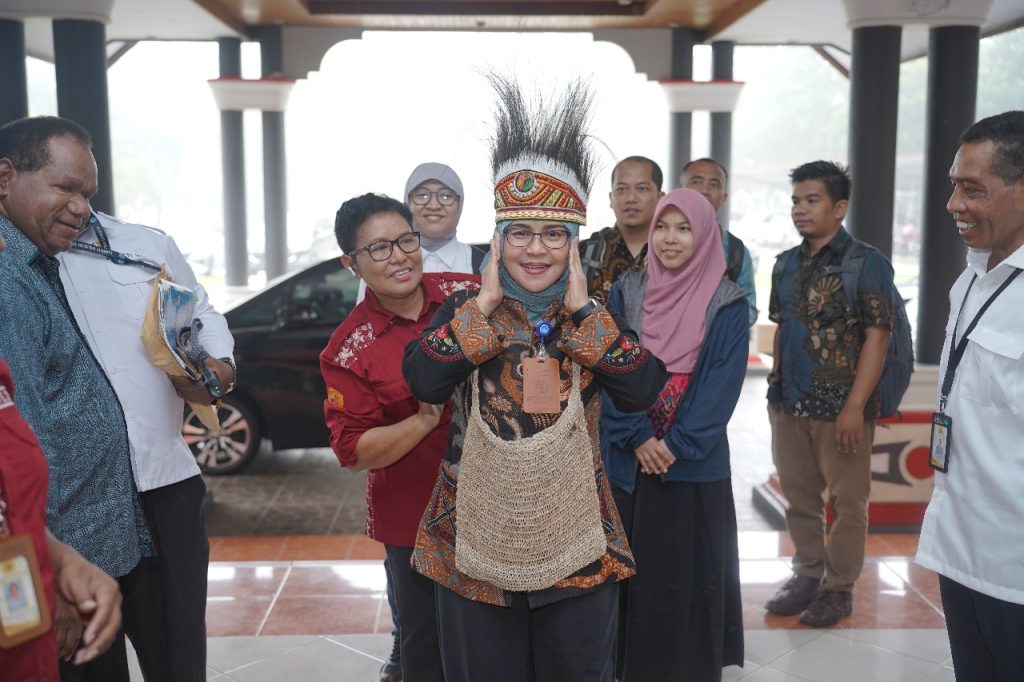 Penguatan Sinergi Pusat dan Daerah: Kunjungan Kerja Setditjen Dikti Kemdiktisaintek ke Universitas Cenderawasih