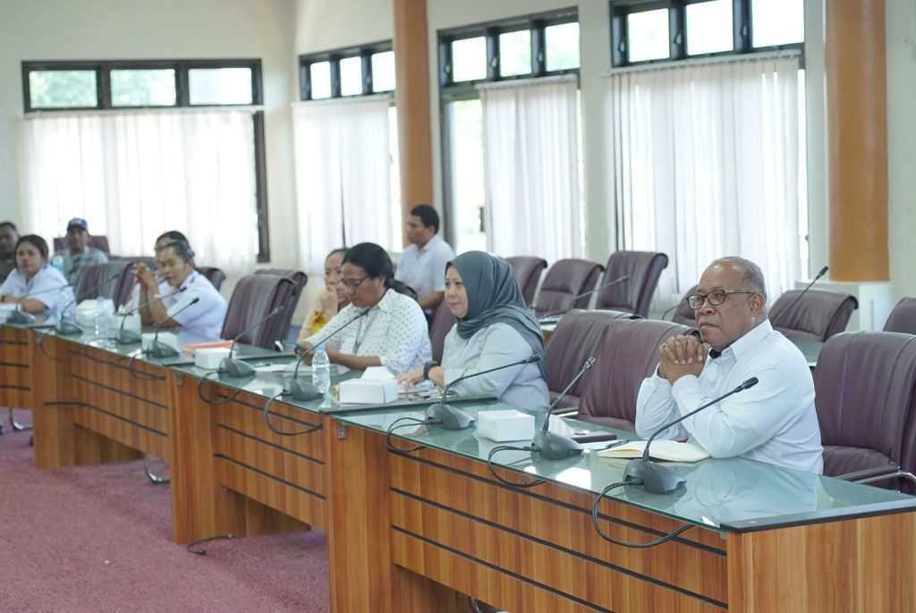 Tingkatkan Literasi Finansial, Uncen dan BSI Gelar Sosialisasi Investasi Berbasis Emas
