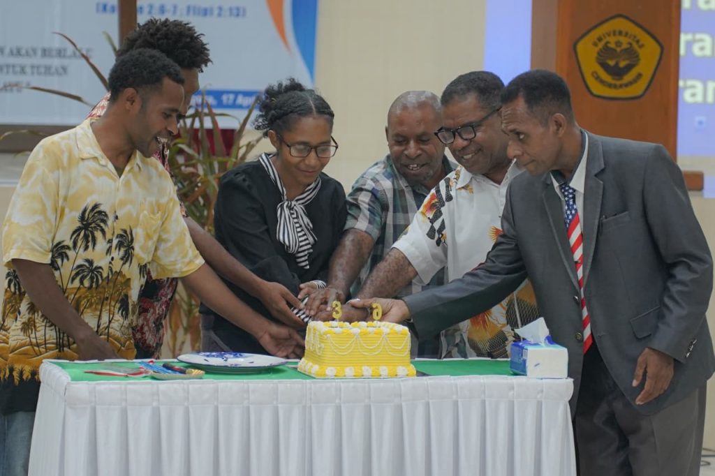 Dies Natalis UKM PMK Uncen ke-36, Teguhkan Komitmen Bersatu, Bertumbuh, Dan Berdampak Bagi Kristus