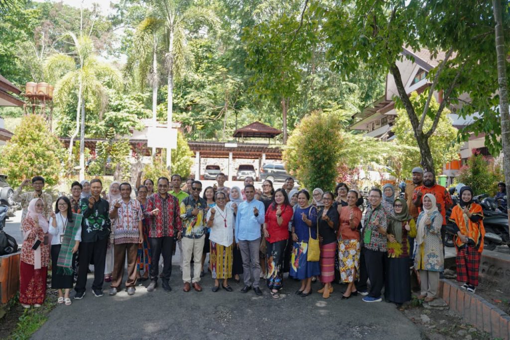 FISIP Uncen Peringati Hari Kartini 2026, Tegaskan Perempuan dan Laki-Laki Mitra Strategis Pembangunan