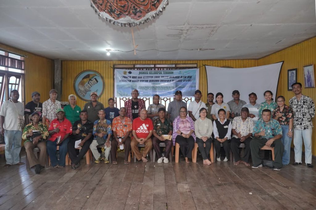 Program Magister Biologi FMIPA Uncen Gelar Diskusi Adat untuk Menjaga Ekosistem Danau Sentani