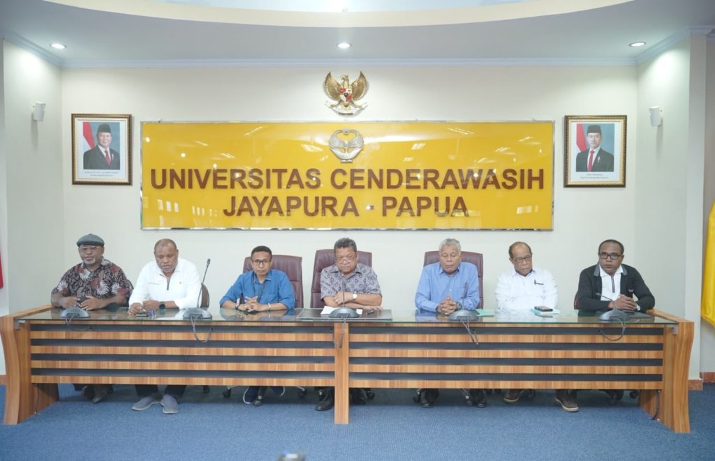 Uncen Tegaskan Komitmen Penyelesaian Persoalan UKMPPD dan Tata Kelola Fakultas Kedokteran