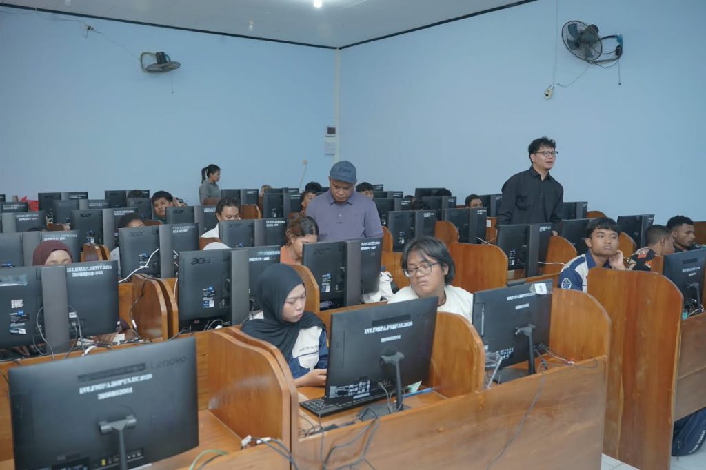 Tingkatkan Kapasitas Pemetaan, FMIPA Uncen Gandeng WRI Indonesia Gelar Pelatihan SIG