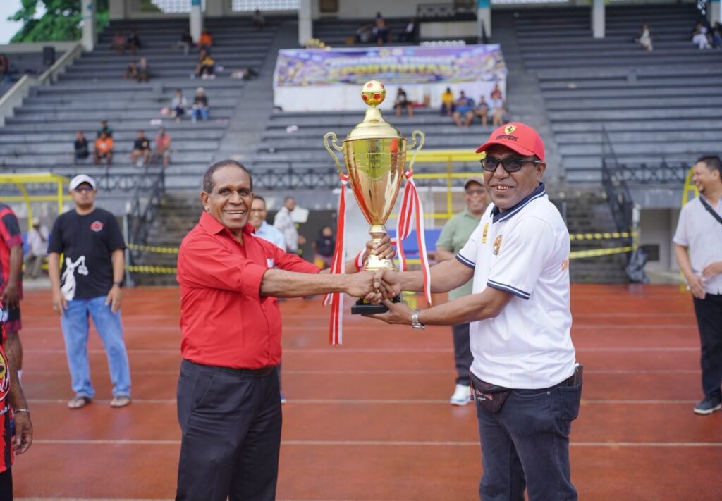 Semarak Dies Natalis ke-64, Turnamen Sepak Bola Rektor Cup VI Uncen 2026 Resmi Dibuka